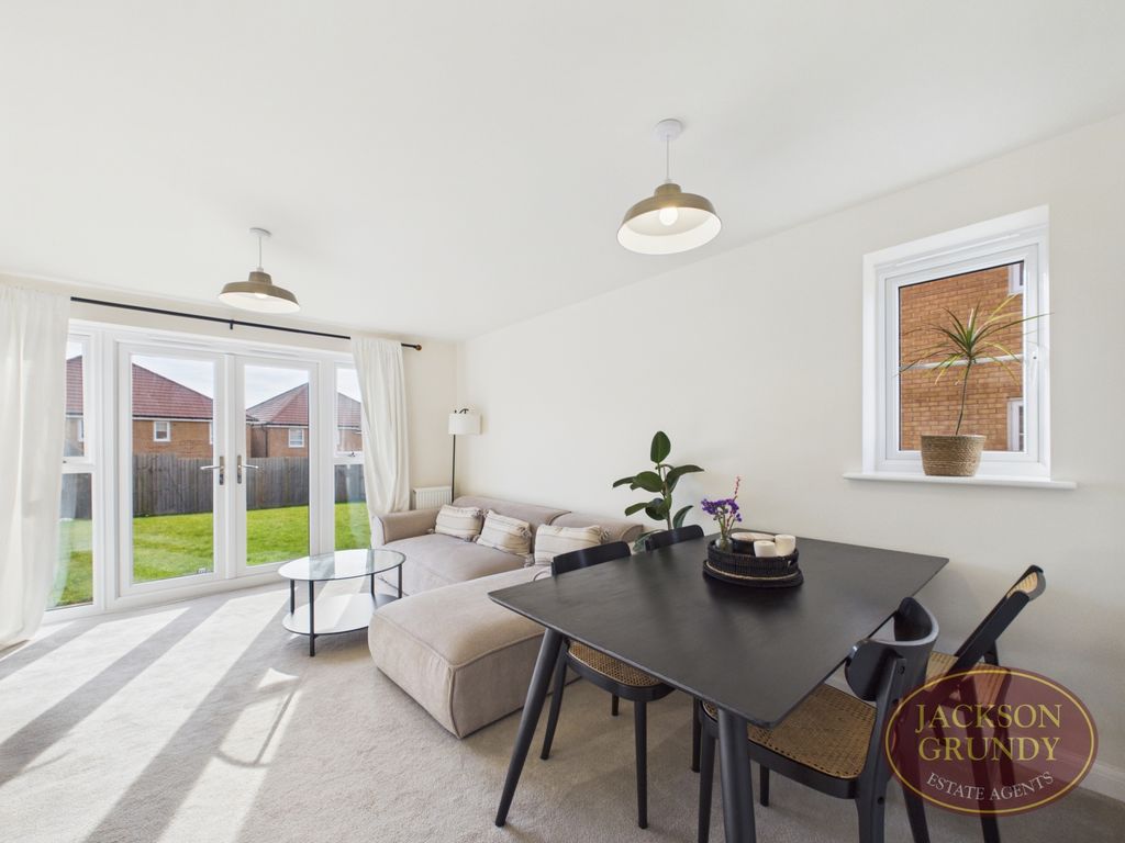 Property photo 3 of 16 Kipling Way