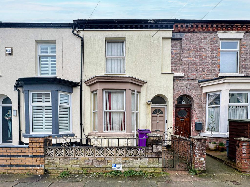 Property photo 1 of 11