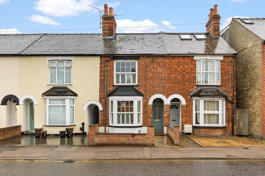 Property photo 1 of 18