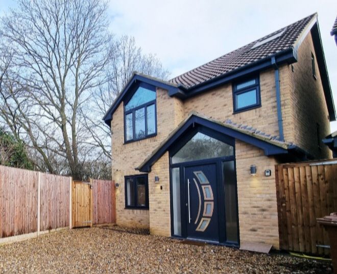 Property photo 1 of 18 Front