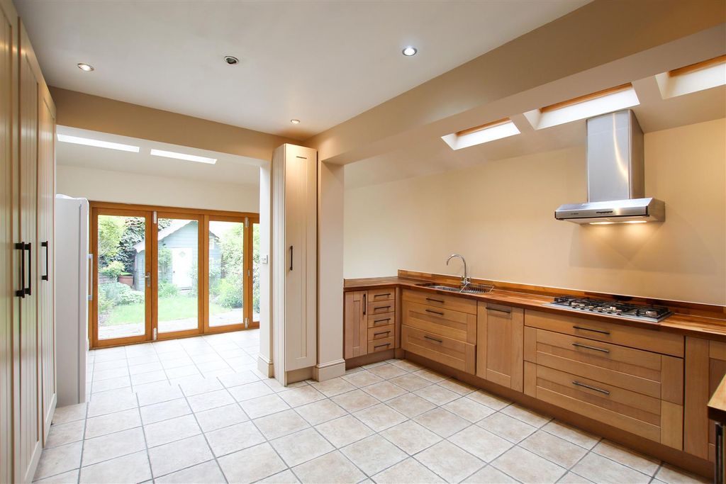 Property photo 3 of 19 Img_2469.Jpg