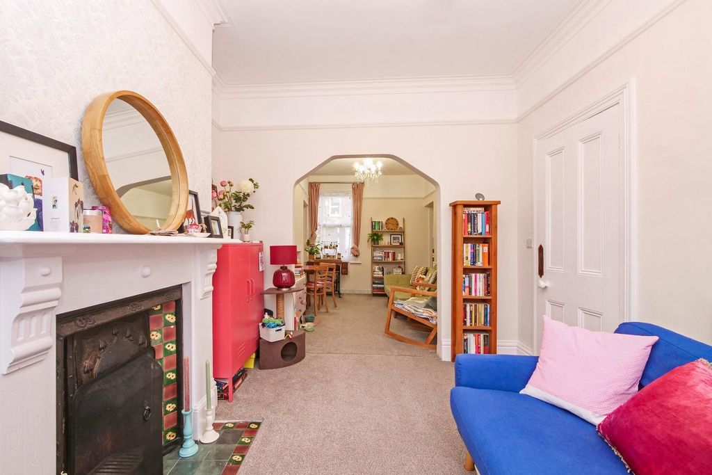 Property photo 3 of 16 Pnmb0280.Jpg