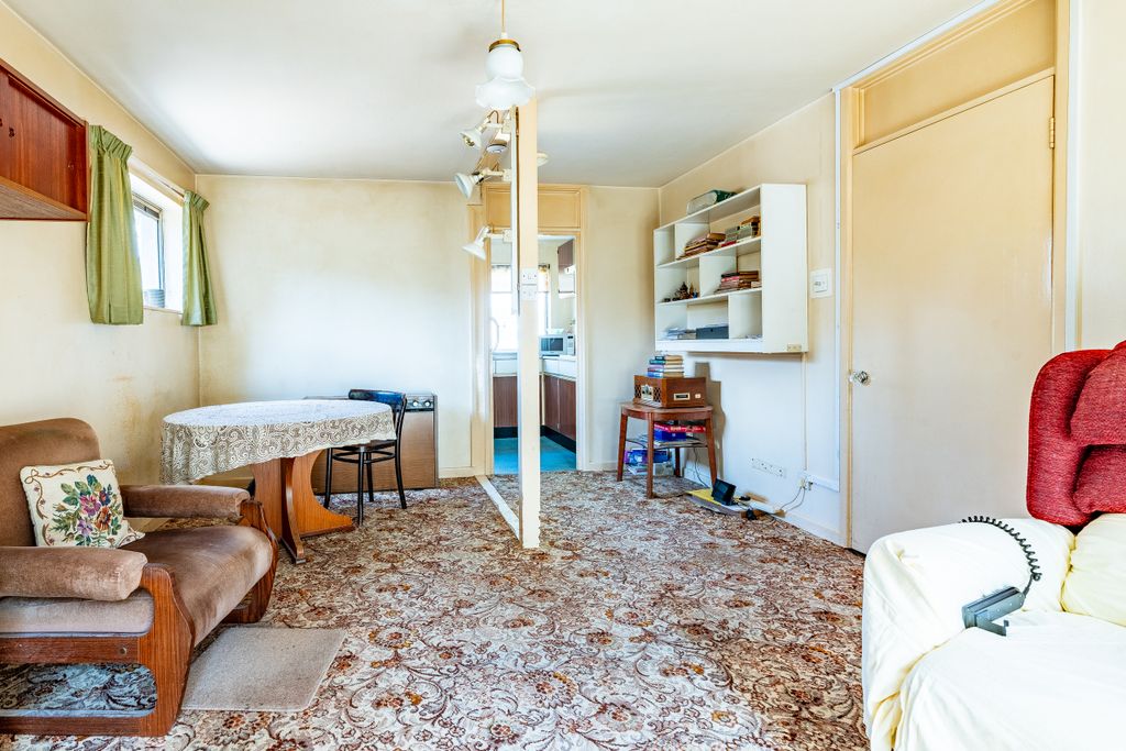 Property photo 3 of 17 Photo 3