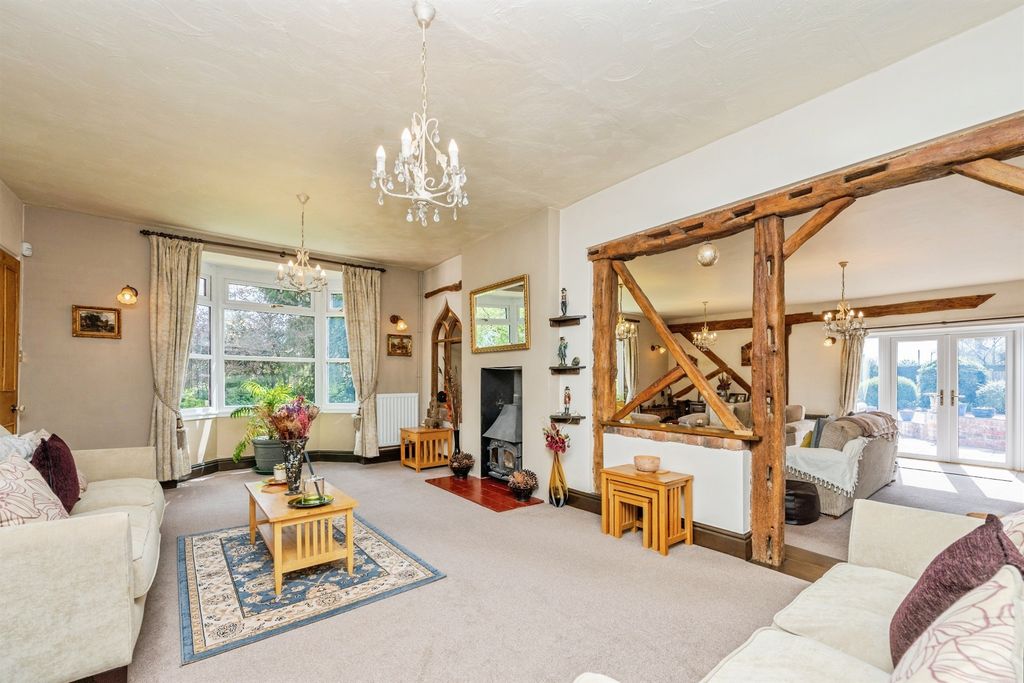 Property photo 2 of 41