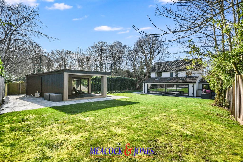 Additional image 40 of 5 bed detached house for saleSilver Birches, Hutton, Brentwood CM13