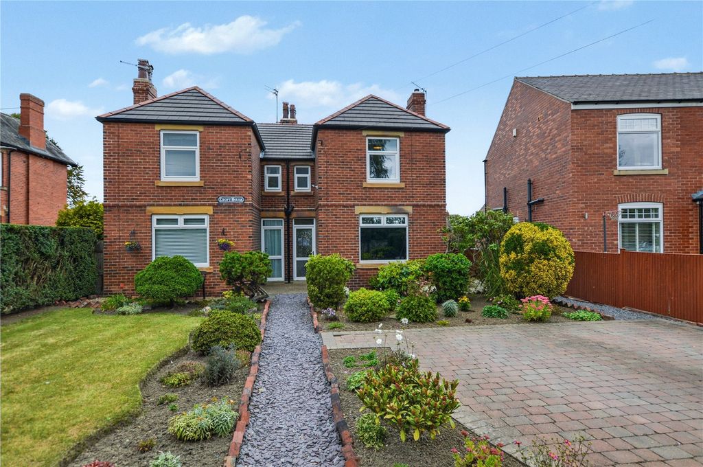 Property photo 2 of 22 Picture No. 20