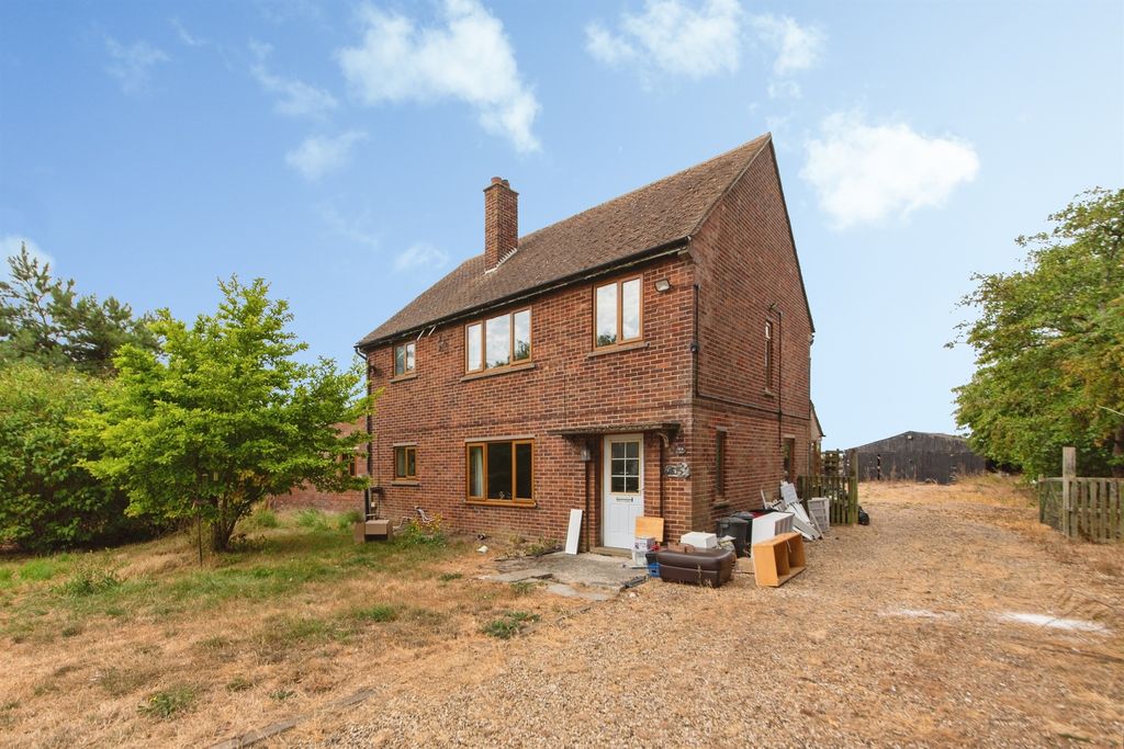 Property photo 1 of 38
