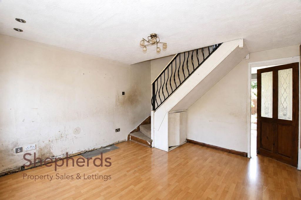 Property photo 2 of 12 c7541B1c-4cd4-43F0-B02E-Fbcb6E9E07B9.Jpg
