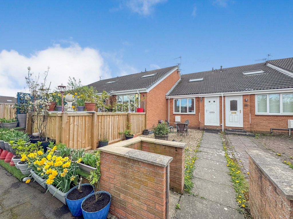 Property photo 1 of 13 Photo 6