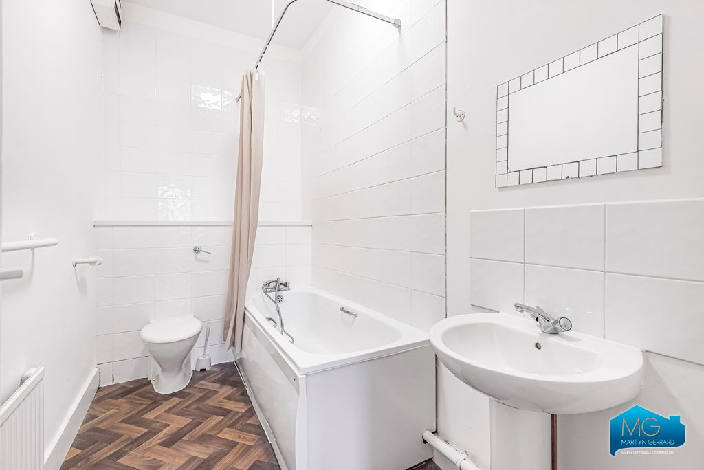 Property photo 3 of 12 Picture No. 06