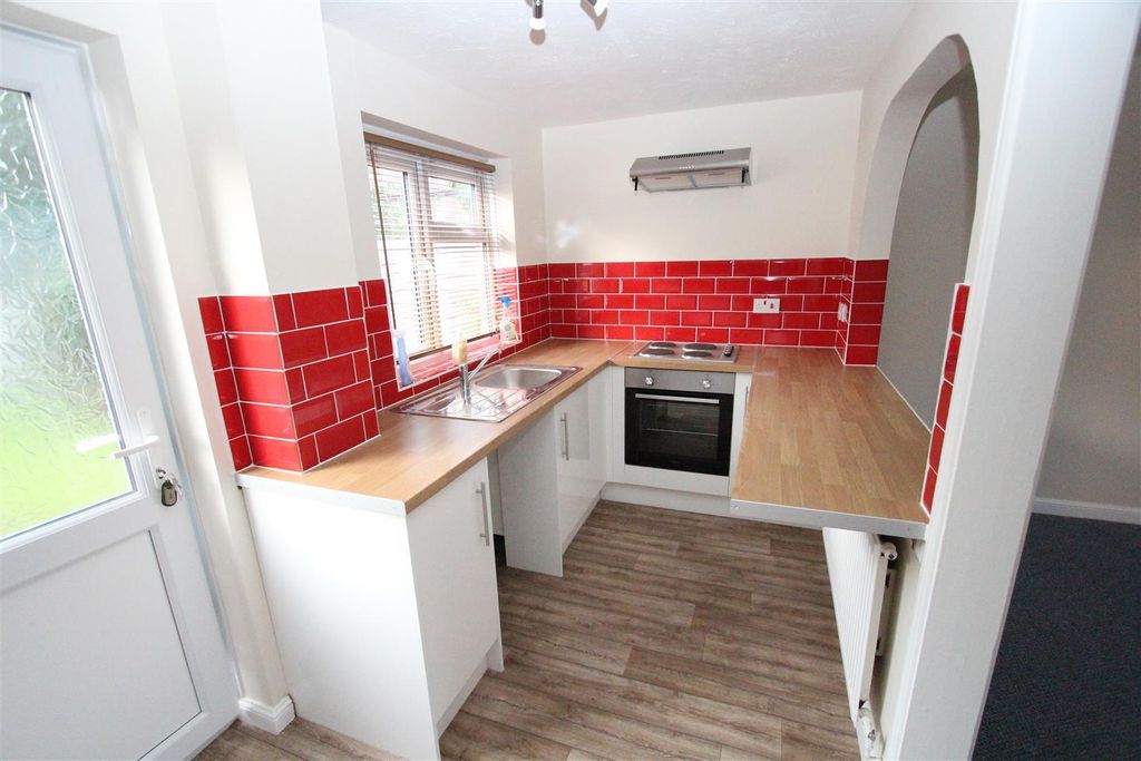 Property photo 2 of 9