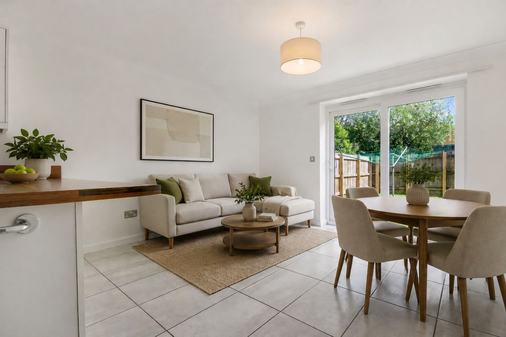 Property photo 3 of 14 Ai Staged Image