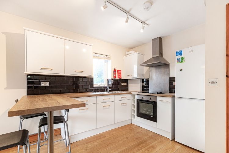 Property photo 2 of 10 306342