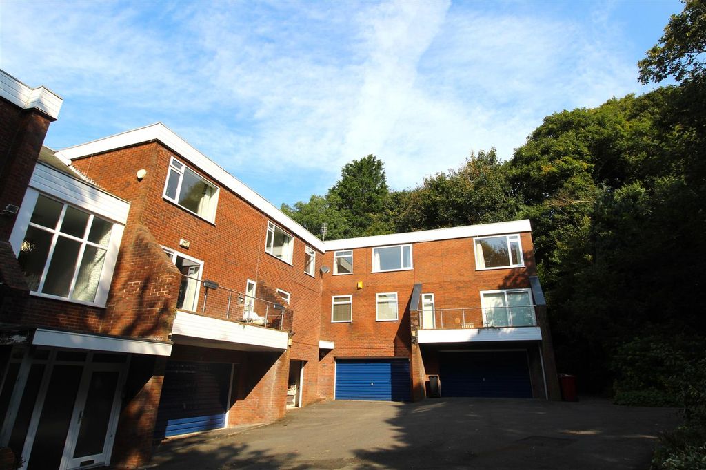 Property photo 1 of 12 17.Jpg