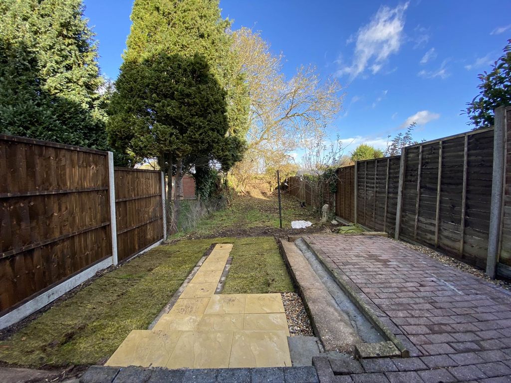 Property photo 3 of 11 Photo