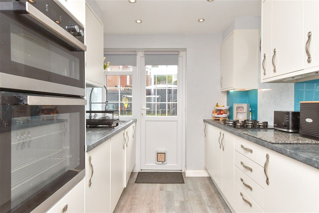 Property photo 2 of 13 Kitchen