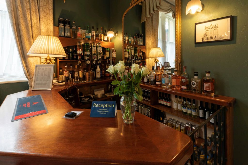 Property photo 3 of 22