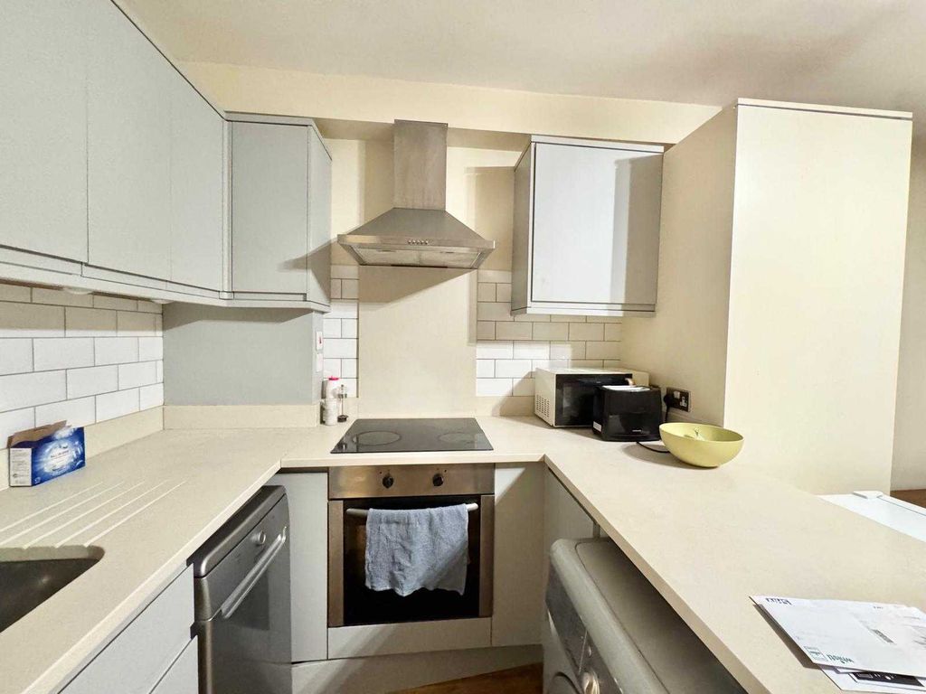 Property photo 2 of 4 Gallery