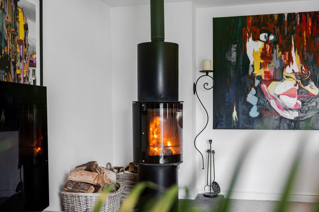 Property photo 3 of 50