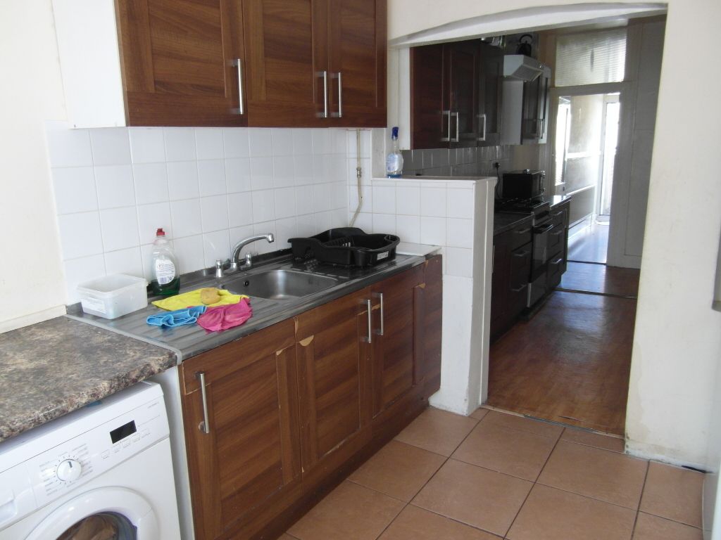 Property photo 3 of 6