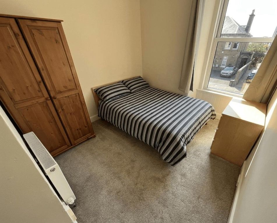 Property photo 2 of 9 Gallery