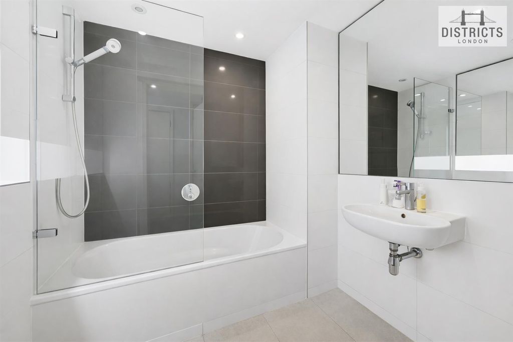 Property photo 3 of 9 Wm3.Png