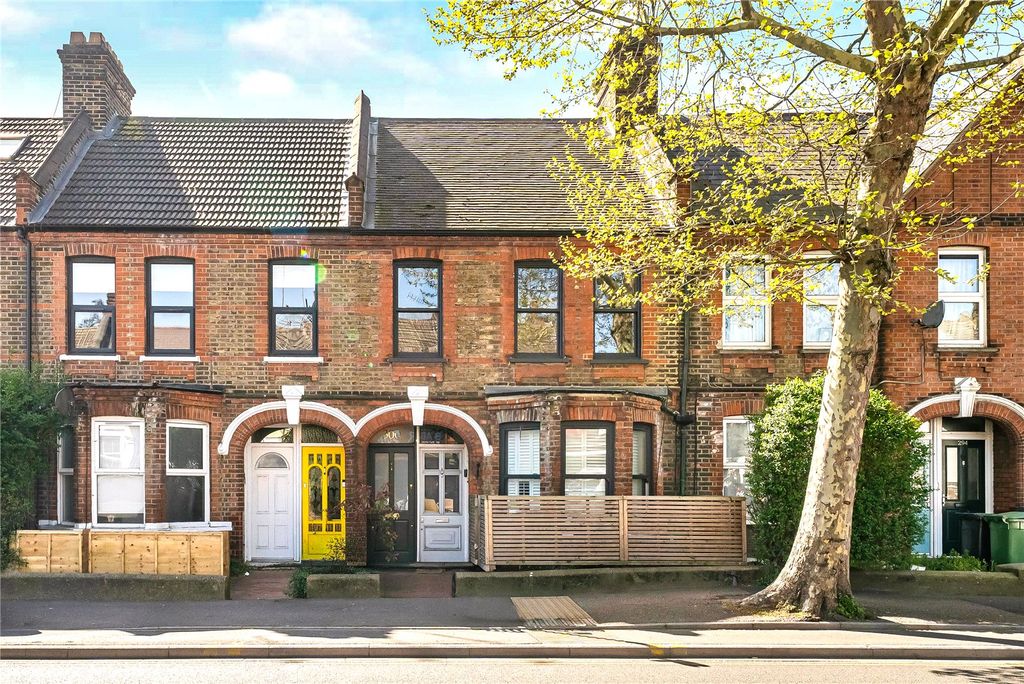 Property photo 1 of 20 Picture No. 02