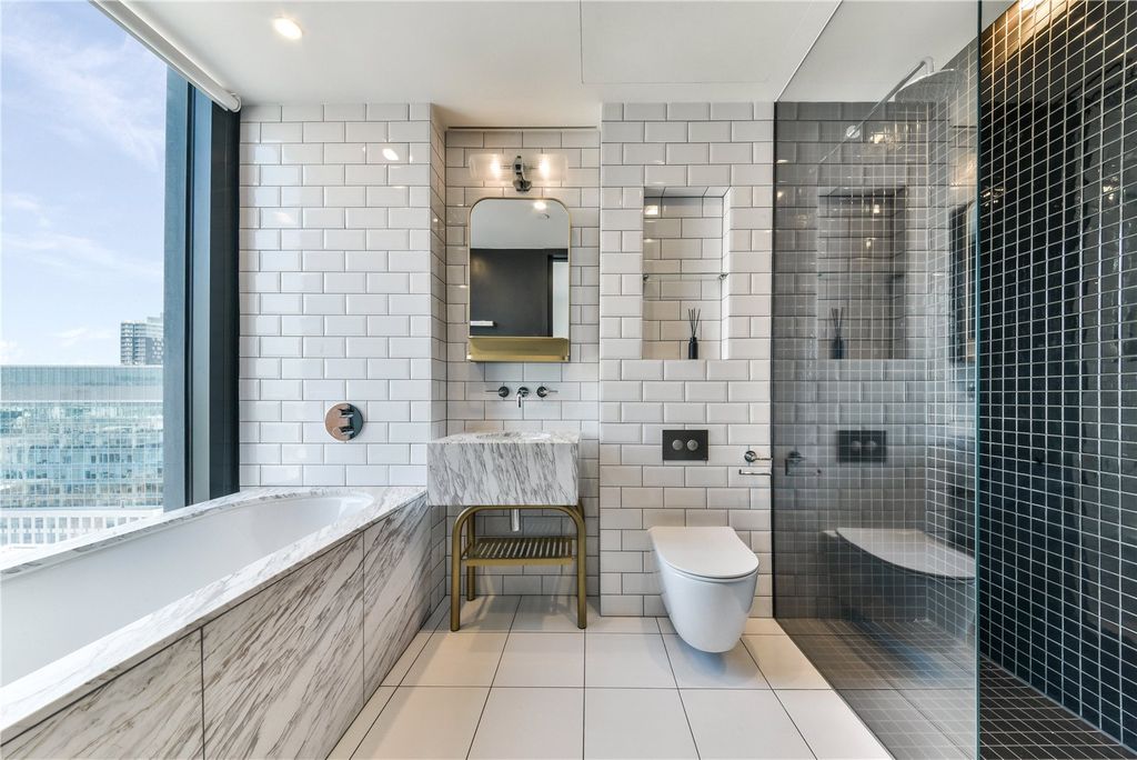 Property photo 2 of 12 N1303 Ocp
