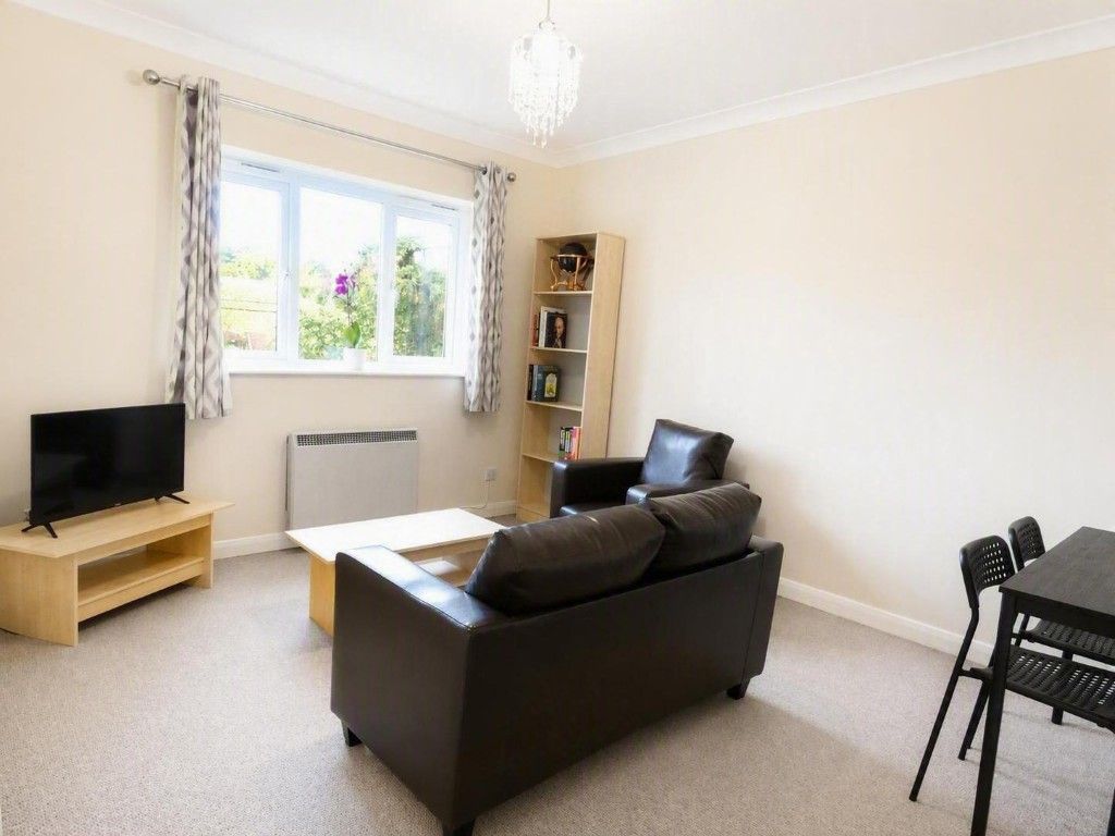 Property photo 2 of 7