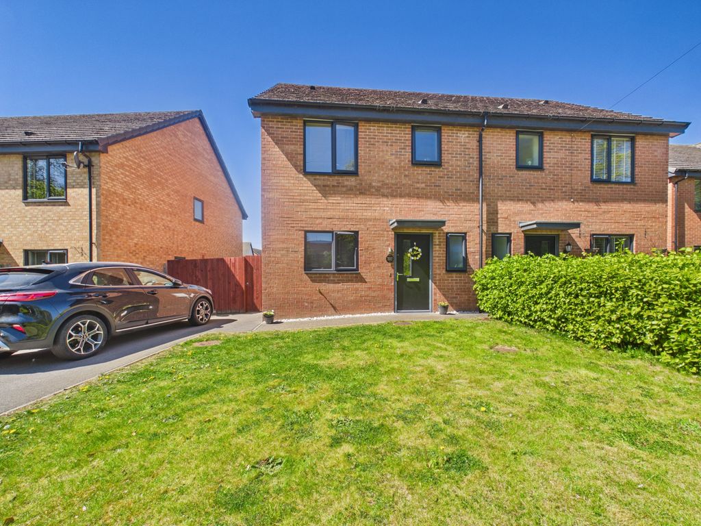 Property photo 1 of 29