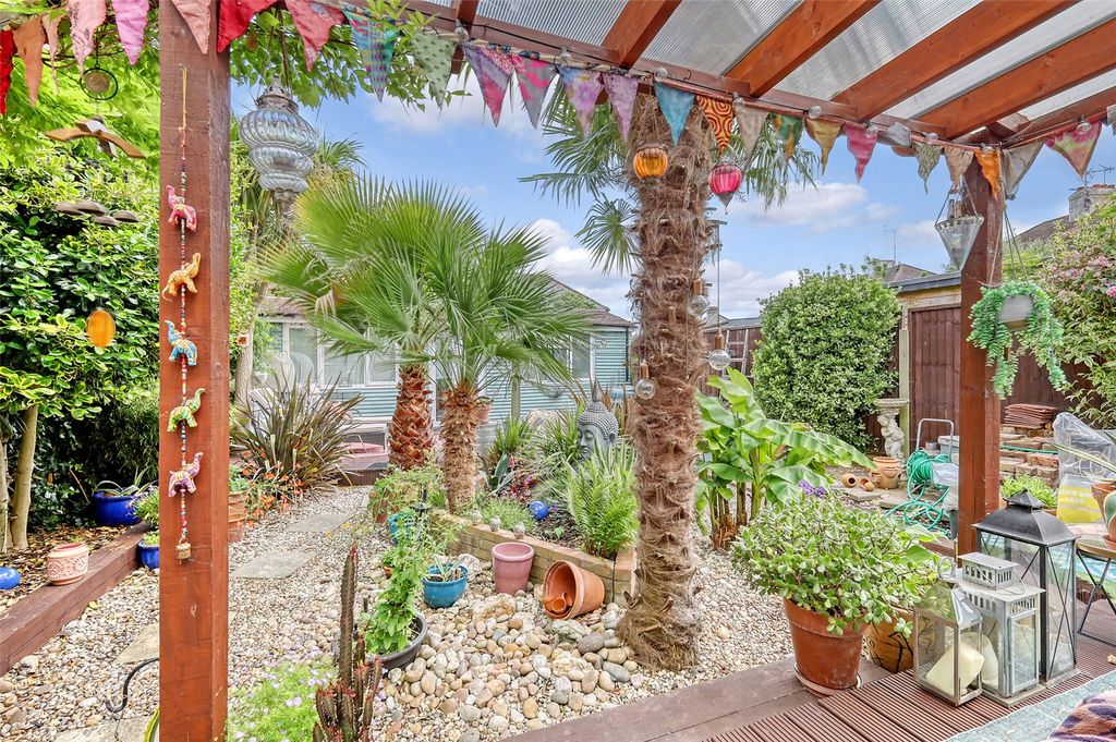 Property photo 2 of 16 Picture No. 09