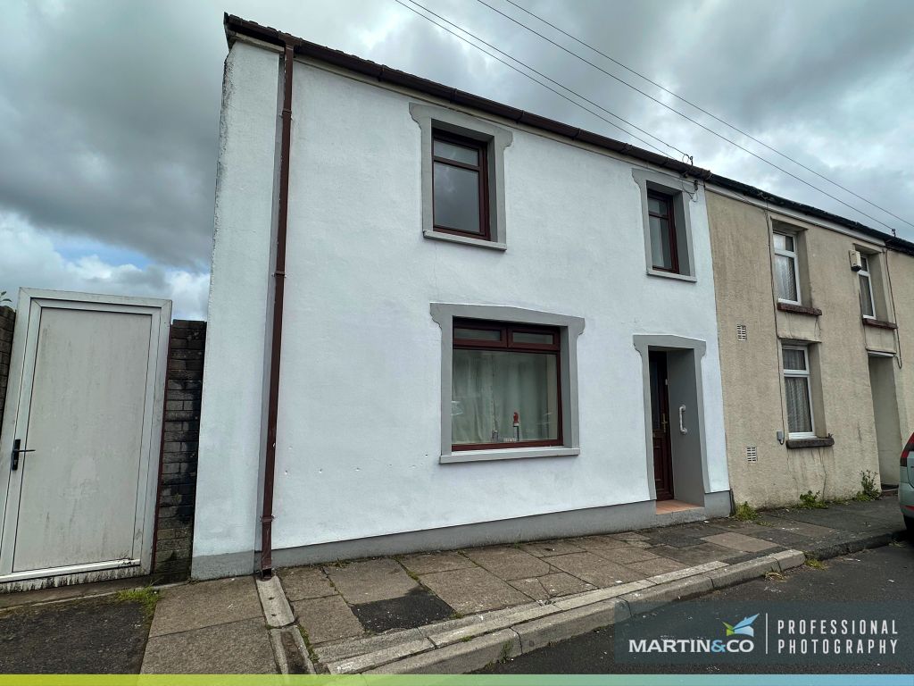 Property photo 1 of 1