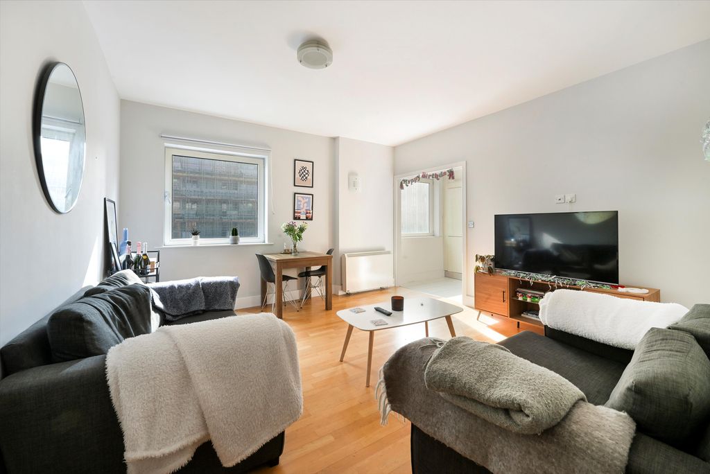 Property photo 1 of 15 Image