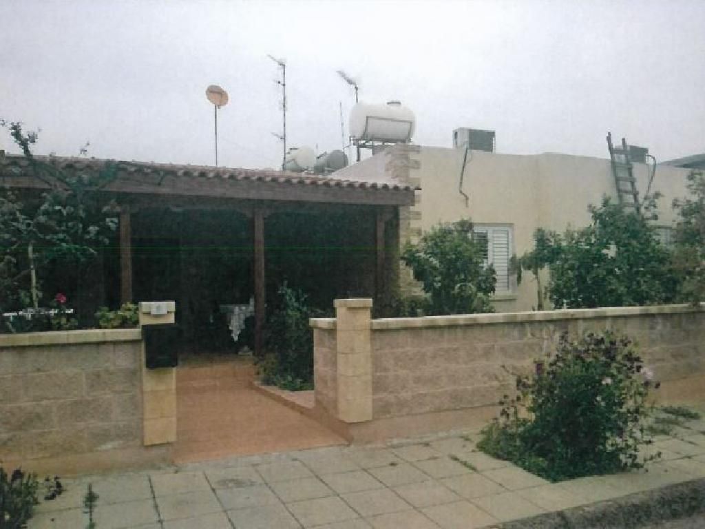 Property photo 2 of 2