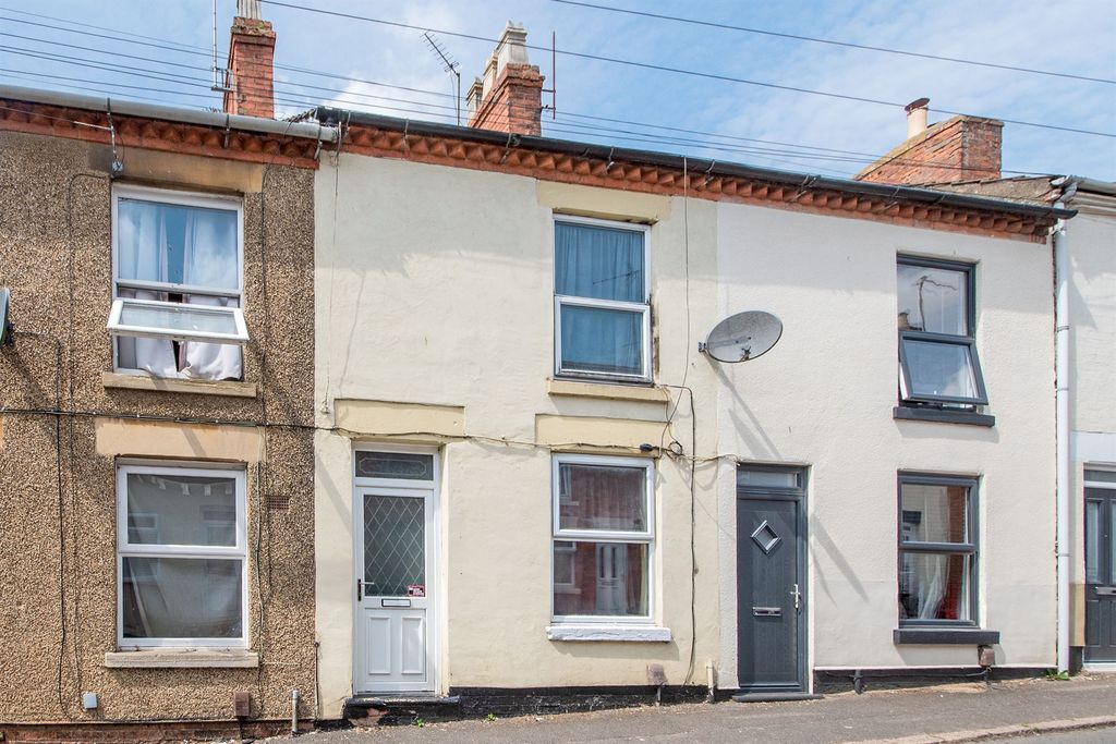 Property photo 1 of 7