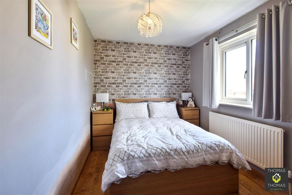 Additional image 9 of 3 bed semi-detached house for saleConiston Road, Cheltenham GL51