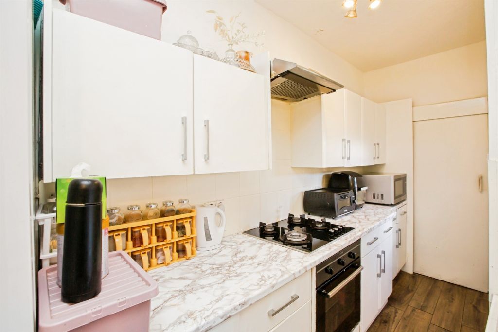 Property photo 2 of 12