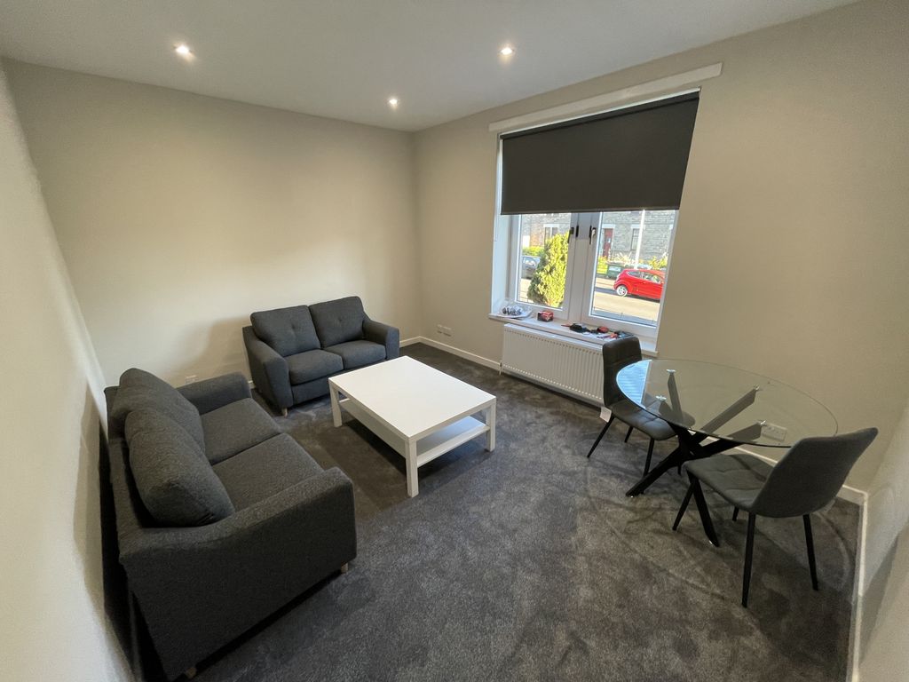 Property photo 2 of 12 Gallery