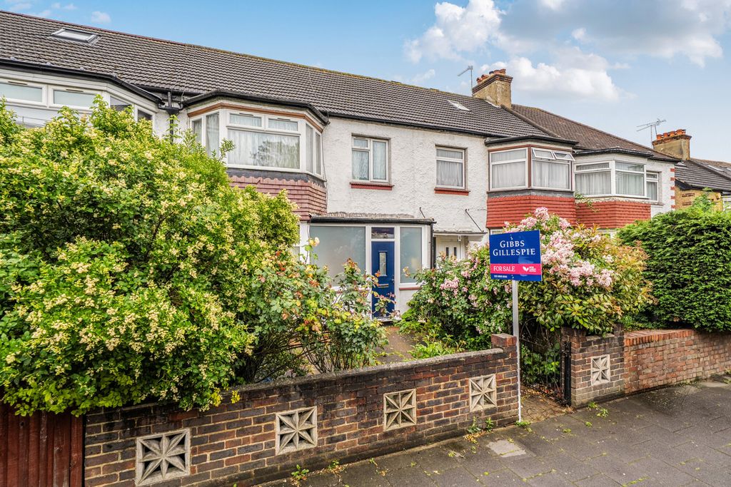 Property photo 1 of 18 1472338-1-6A26A87...