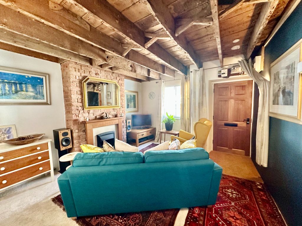 Property photo 2 of 16