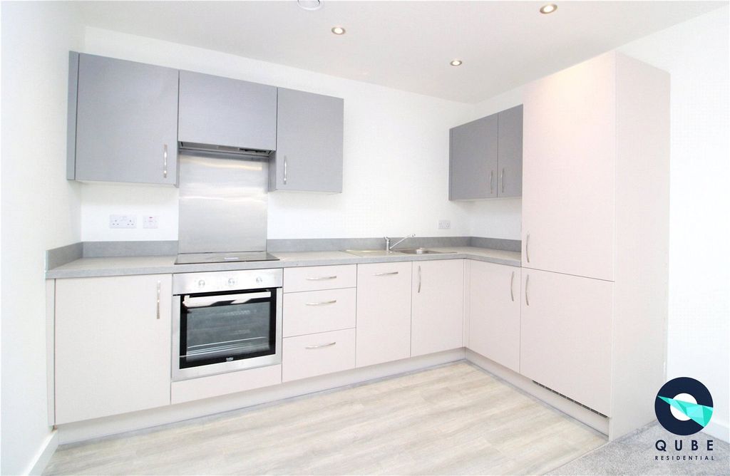 Property photo 2 of 7 Picture No. 06