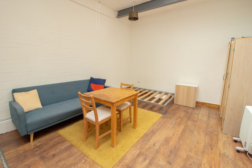 Property photo 2 of 4 Photo 2