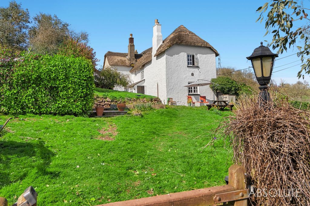 Property photo 1 of 37