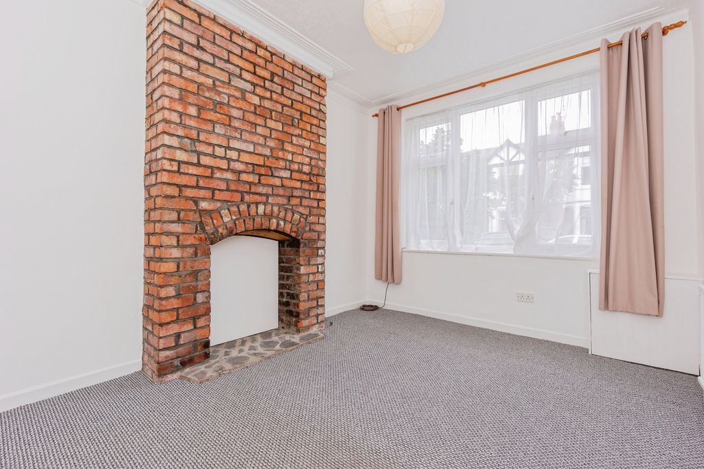 Property photo 2 of 18 Photo