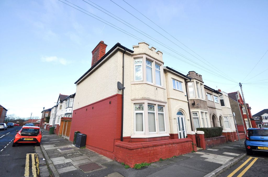 Property photo 1 of 33