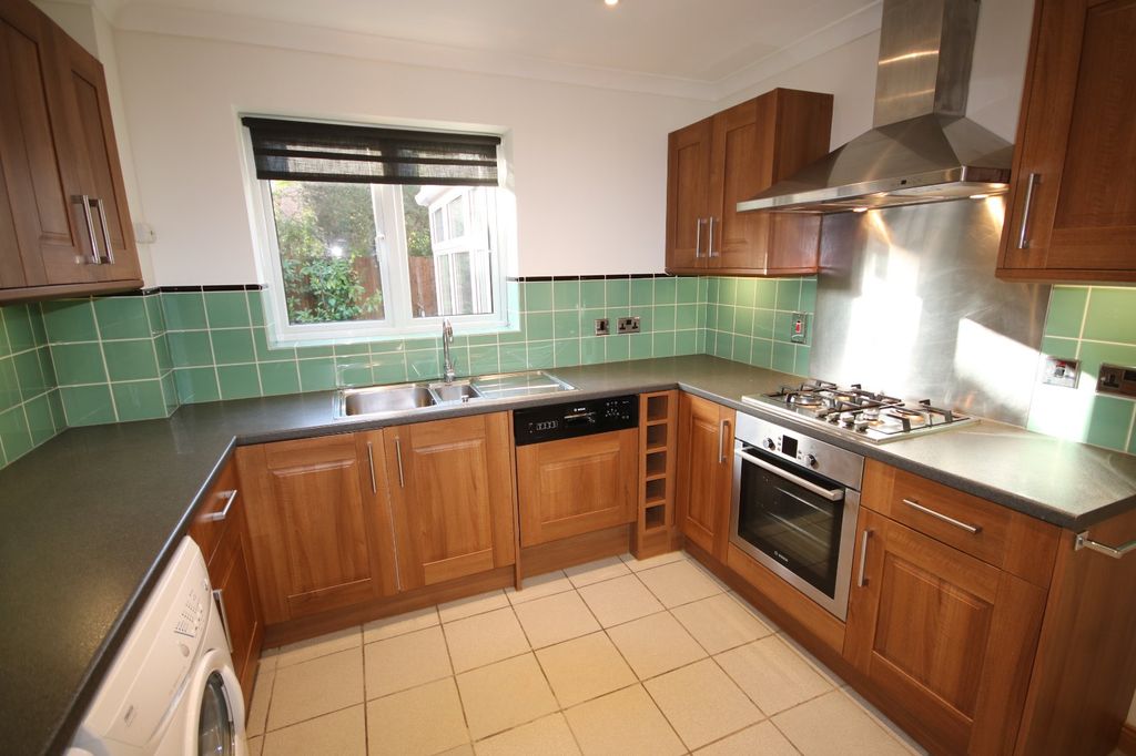 Property photo 2 of 10 Picture No. 06