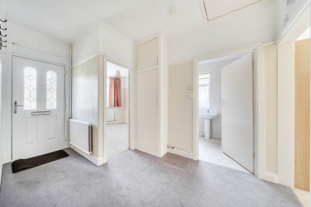 Property photo 3 of 20 1466086-7-6A181d9...