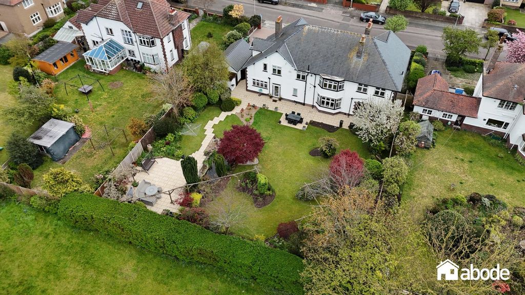 Property photo 2 of 54 Dji_20260417150121_0005_D.Jpg