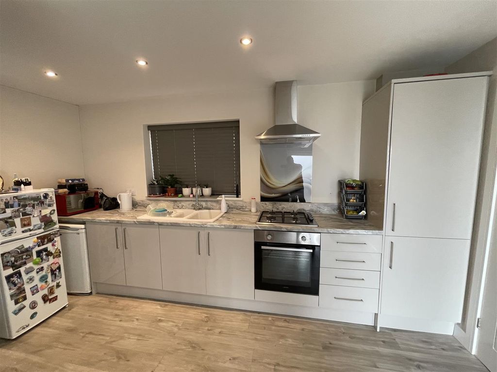Property photo 1 of 10 45 B 2.Jpg