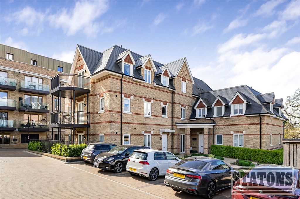 Property photo 1 of 16 Picture No. 02